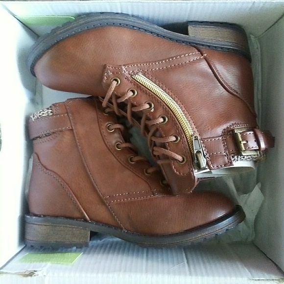 Last pair size 6 women's boots new shoes - Picture 2 of 3